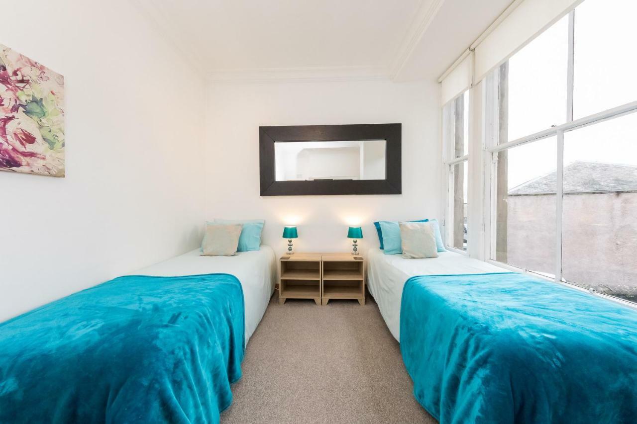 Large City Centre Apartment Perth Eksteriør bilde